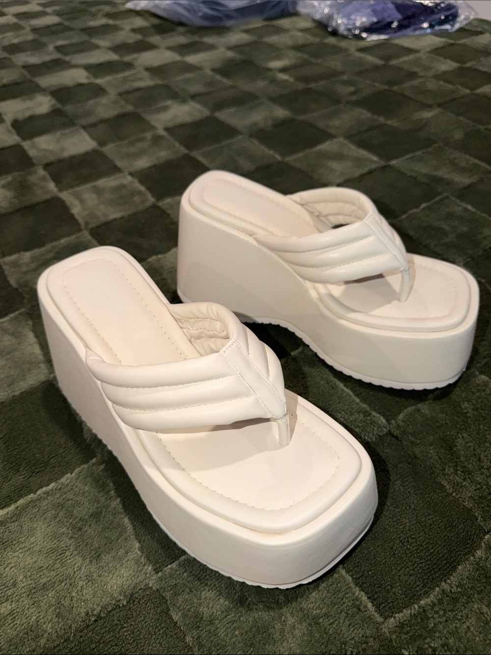 Platform Thong Sandals - White Women’s Wedge Flip Flops